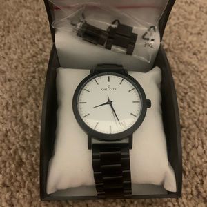 Oac City Watch - Black